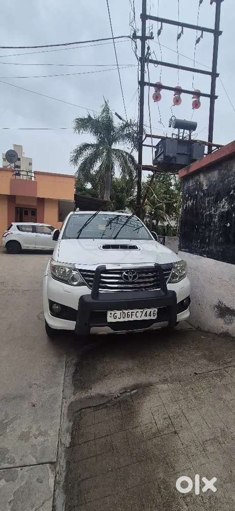 Toyota Fortuner Diesel 2012
