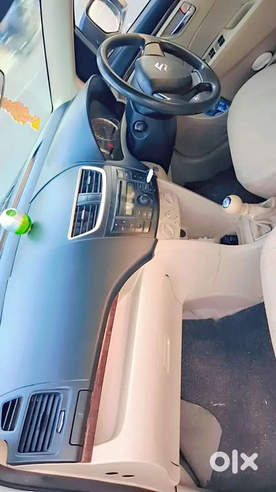 Maruti Suzuki Swift Dzire 2014 Diesel 67000 Km Driven