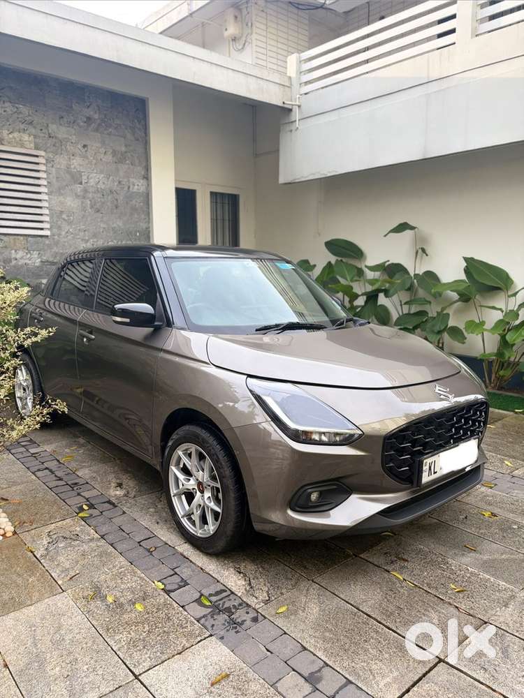 Maruti Suzuki New-gen Swift 2025-24petrol Automatic  For Sale