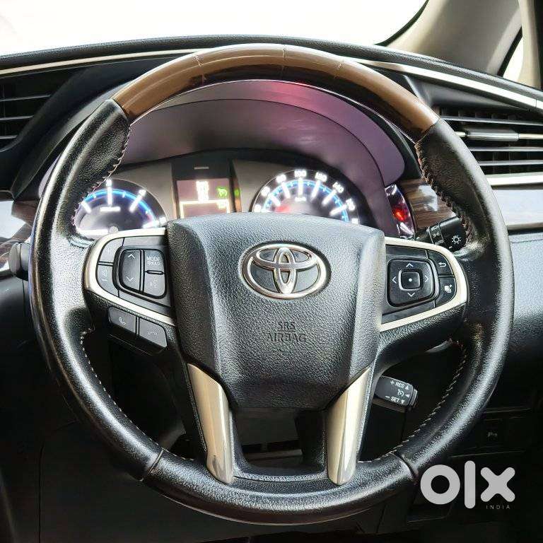 Toyota Innova Crysta 2.4 Z 7 Str, 2016, Diesel