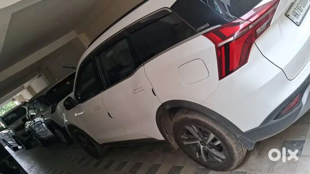 Mahindra Xuv700 2025