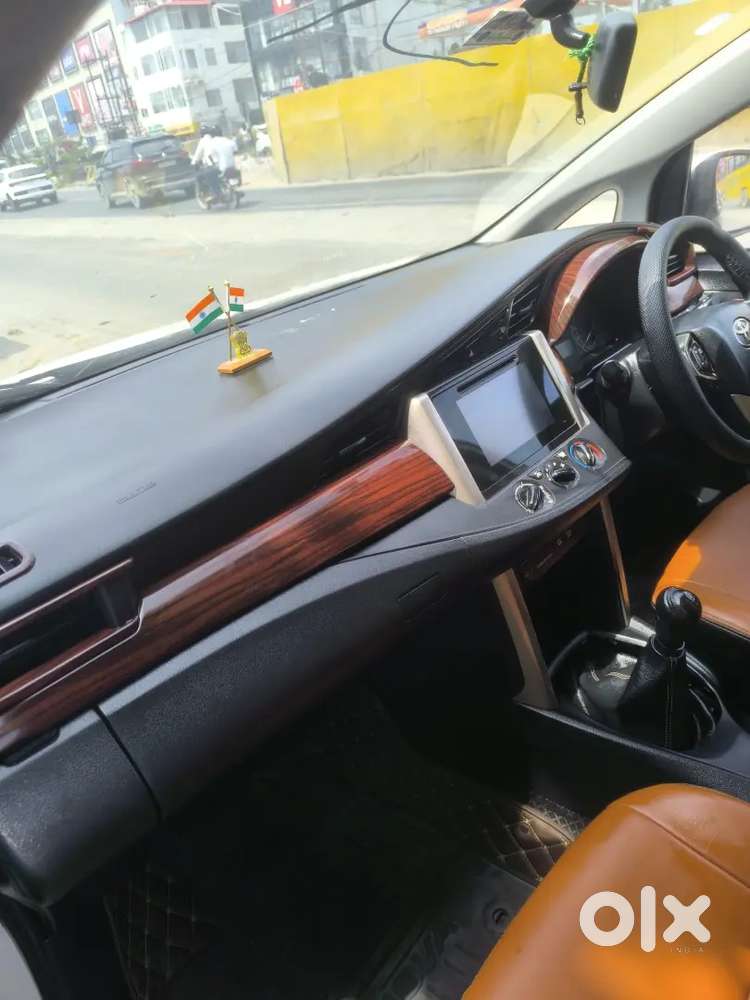 Toyota Innova Crysta 2019