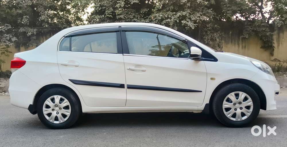 Honda Amaze S Mt I-vtec, 2015, Cng & Hybrids