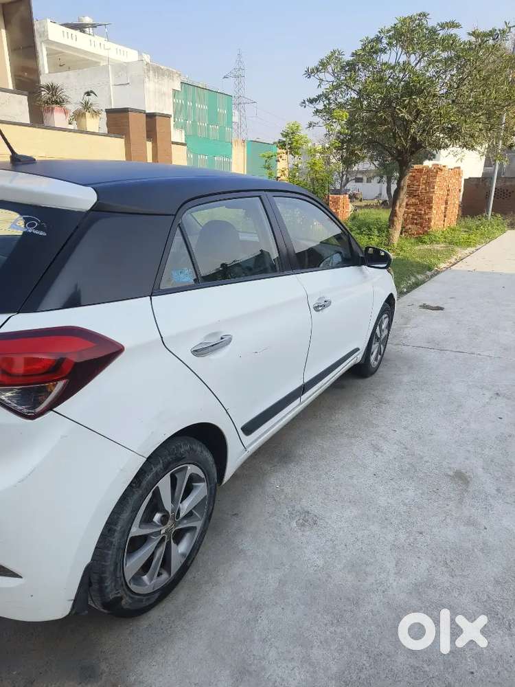 2016 Hyundai Elite I20 Asta (top Model) Diesel – 6 Airbags