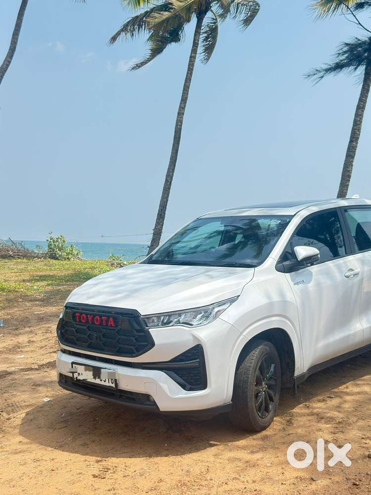 Toyota Innova Hycross 2.0 Vx Hybrid 7 Str, 2024, Petrol