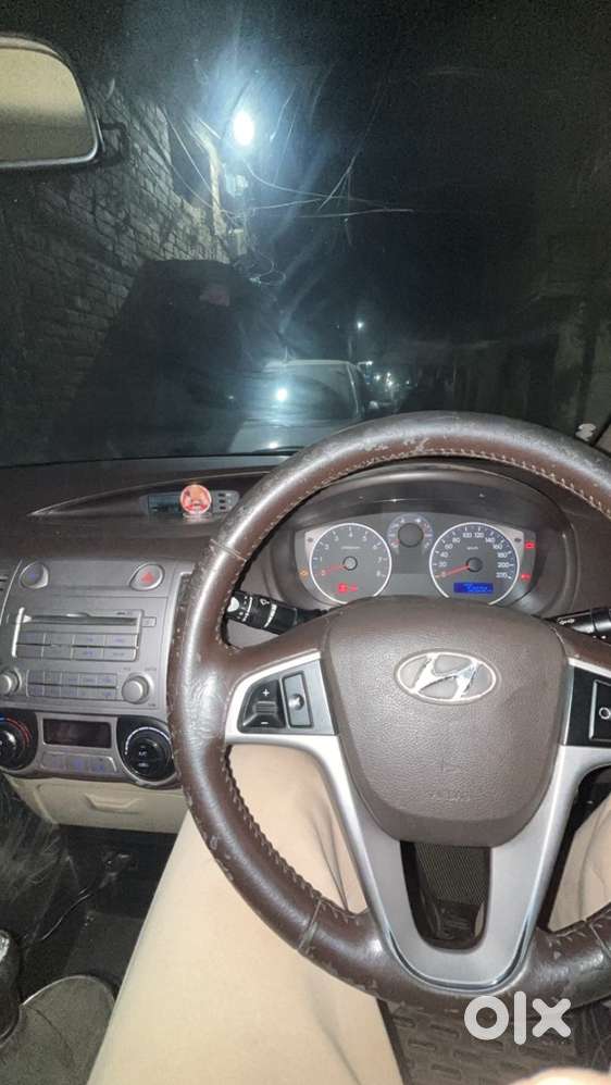 Hyundai I20 2011 Petrol Well Maintained