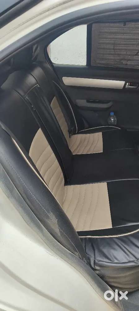 Maruti Suzuki Swift Dzire 2011