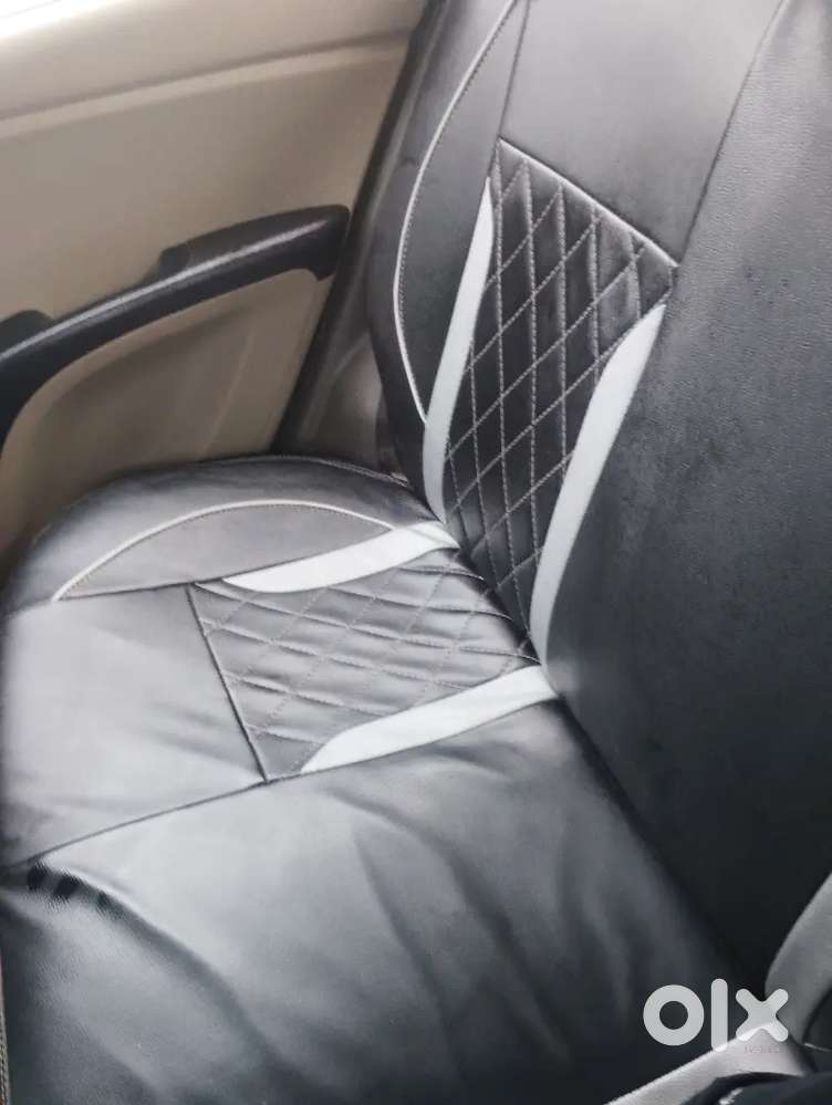 Hyundai I10 Sportz 2014 Variant