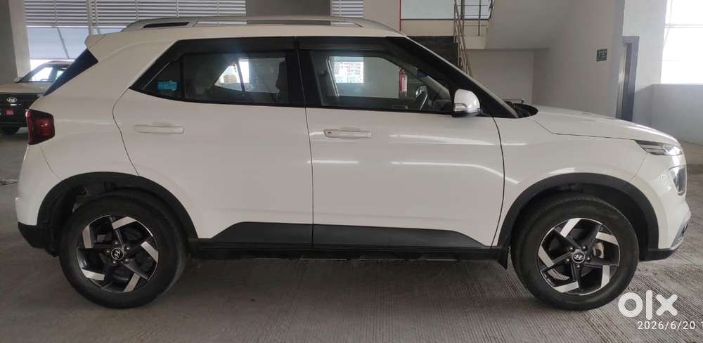 Hyundai Venue Sx Turbo, 2021, Petrol