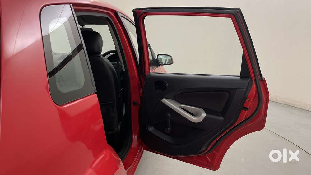 Ford Figo 2010-2012 Petrol Zxi, 2011, Petrol
