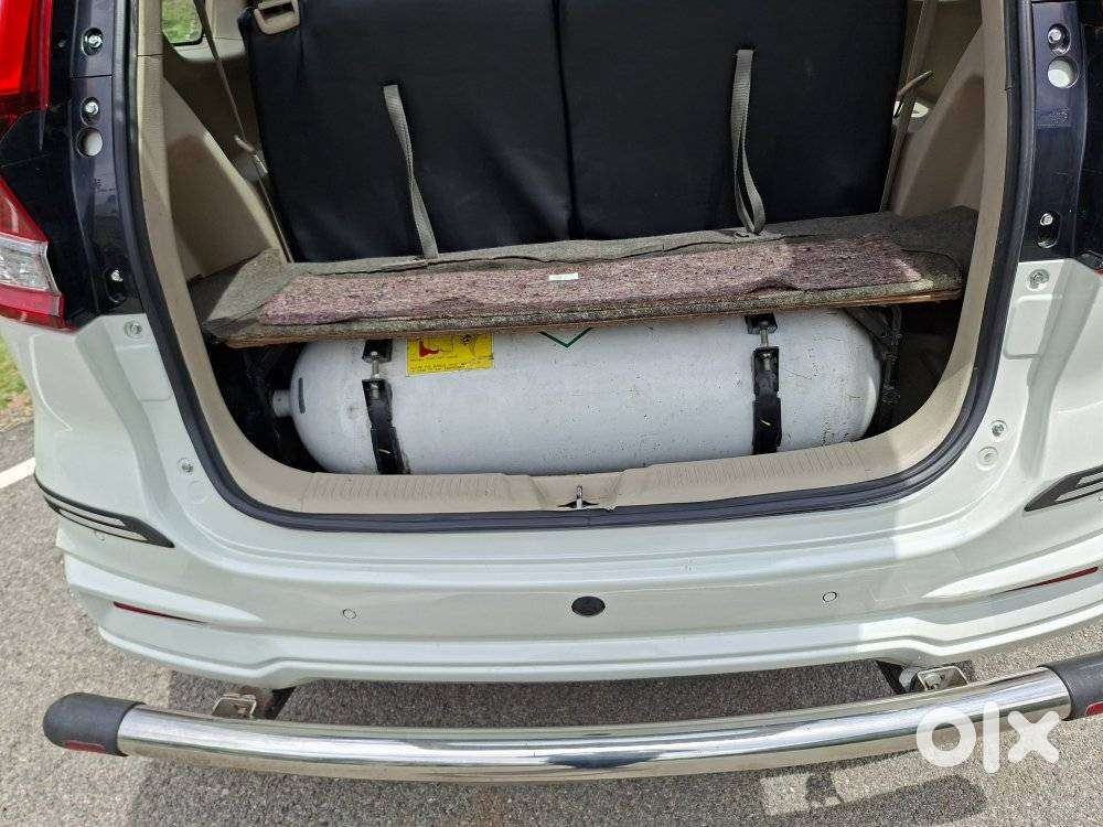 Maruti Suzuki Ertiga 2022-2023  Vxi, 2022, Cng & Hybrids