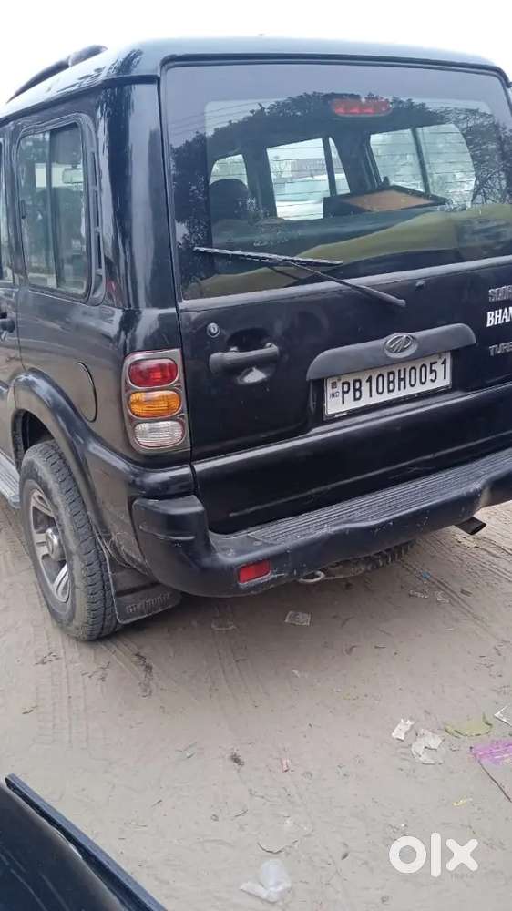 Mahindra Scorpio Glx 2004