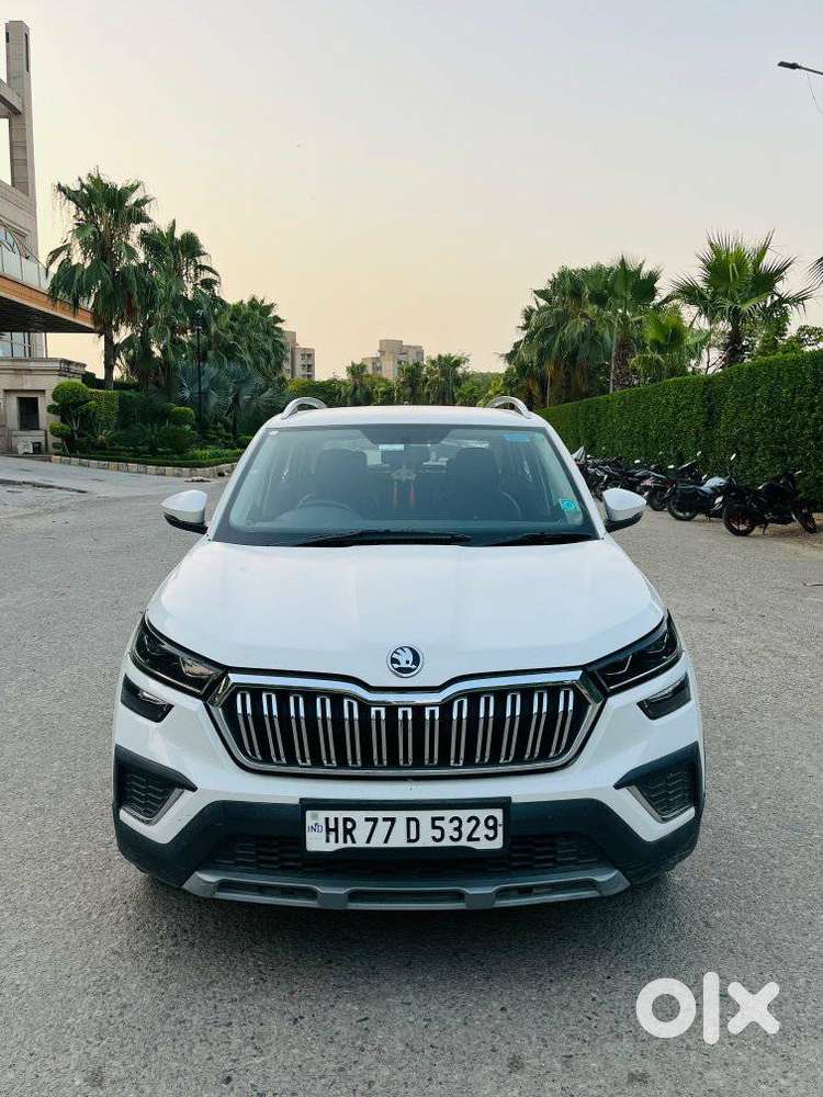 Skoda Kushaq 1.0 Tsi Ambition, 2023, Petrol
