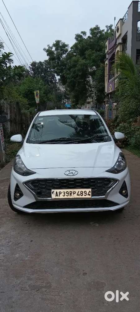 Hyundai Aura 2022 Variant