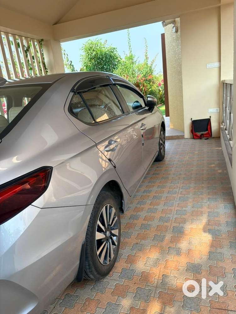 Honda City 2024 9700 Km Driven