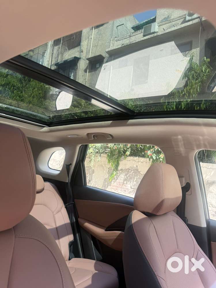 Mg Hector Plus 1.5 Sharp Turbo Cvt 6 Str, 2023, Petrol