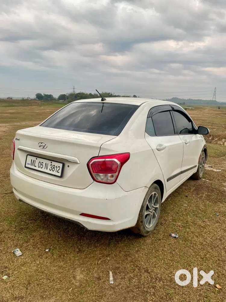 Hyundai Xcent 2015 Petrol Well Maintained