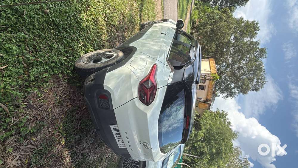 Tata Punch Accomplished 2022 | 1st Owner | 30k Km | Warranty Till 2027