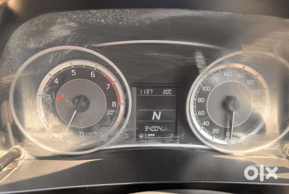 Maruti Suzuki Swift Dzire Vxi(o) At, 2017, Petrol