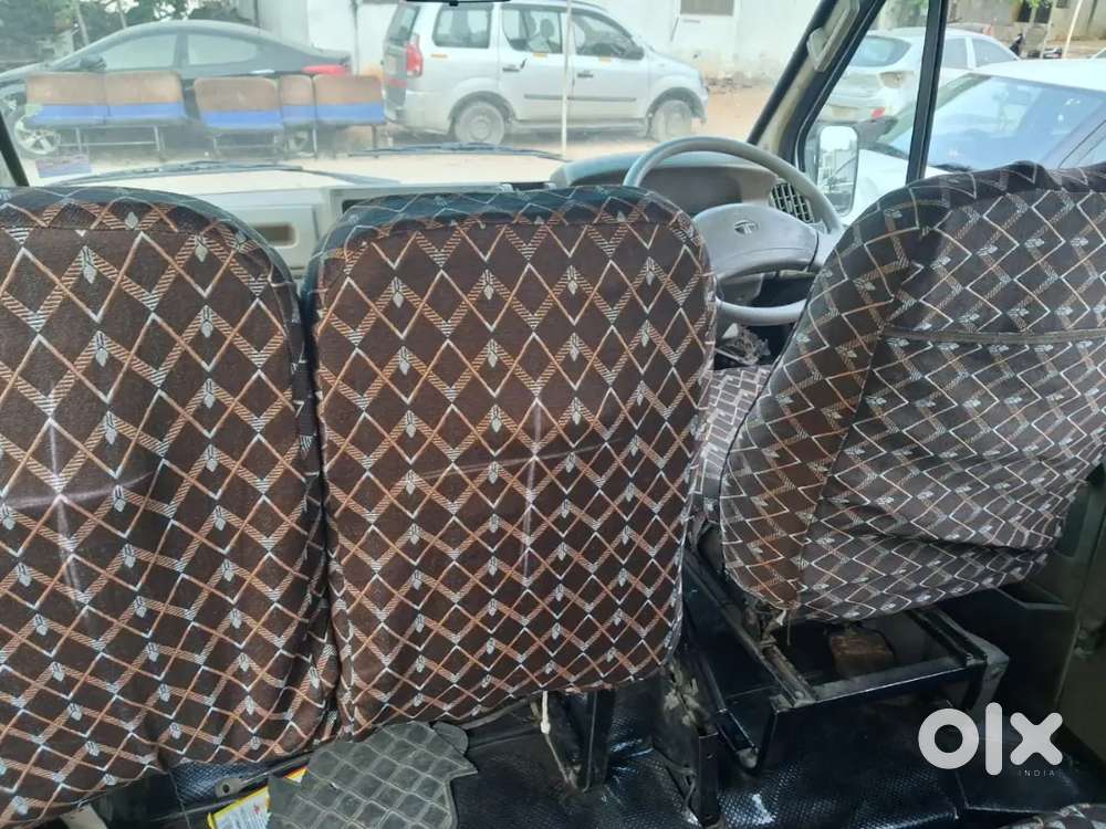 Tata Winger Deluxe Hi Roof 2015 Diesel