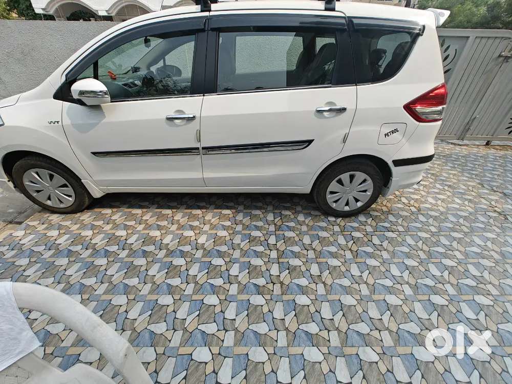 Maruti Suzuki Ertiga 2017