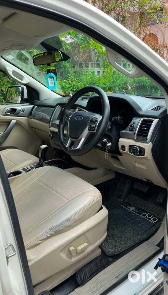 Ford Endeavour 3.2 Titanium 4x4 At, 2017, Diesel