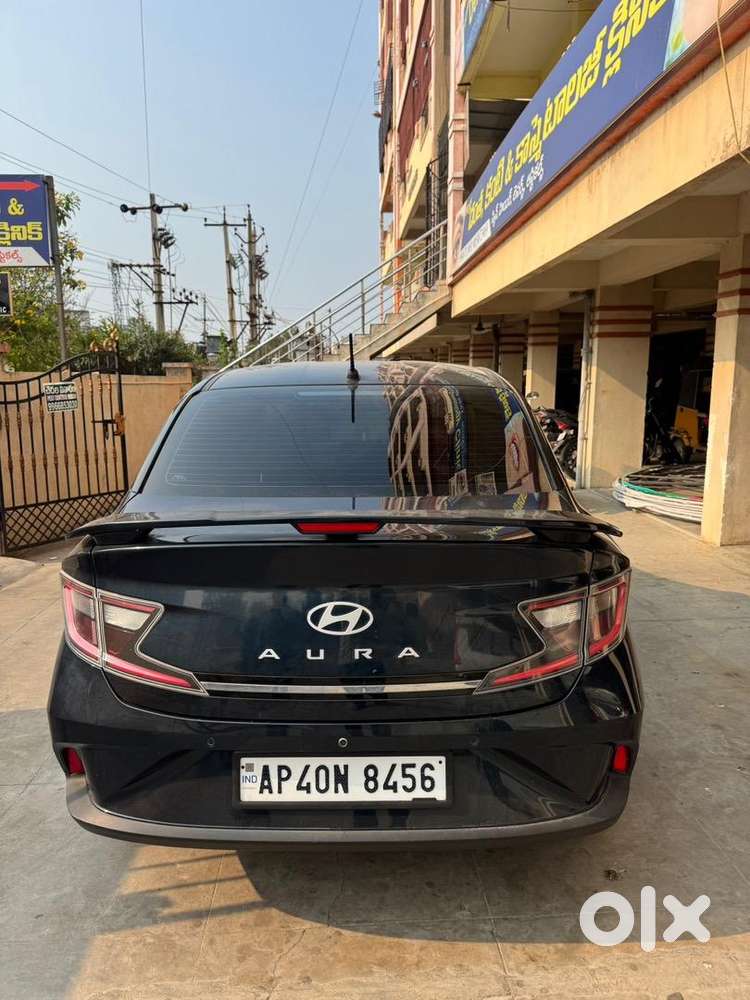Hyundai Aura 2023 Petrol Well Maintained