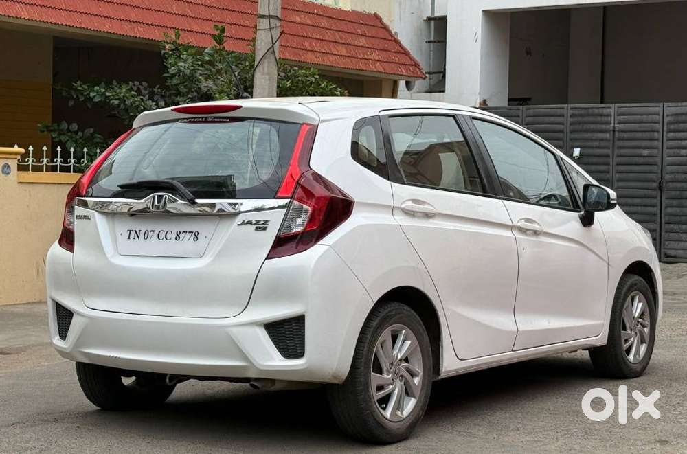 Honda Jazz V Cvt, 2015, Petrol