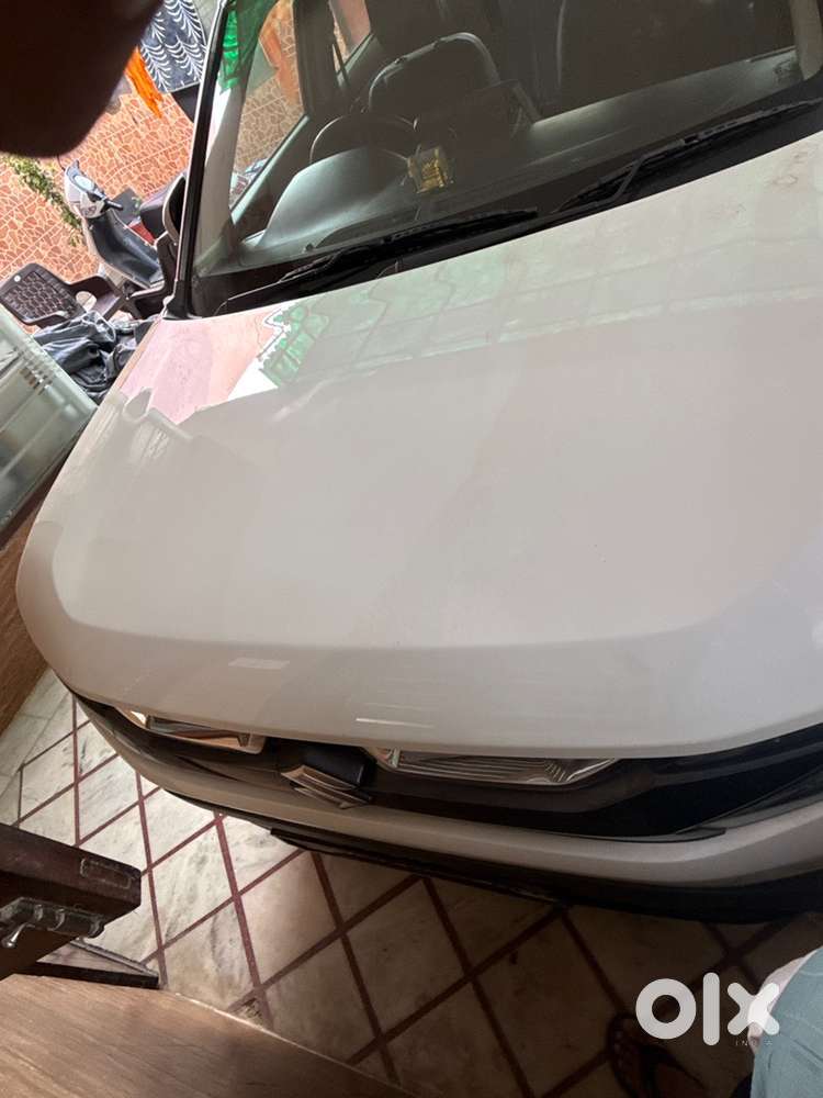 Maruti Suzuki Brezza Petrol Manual Vxi At 2016