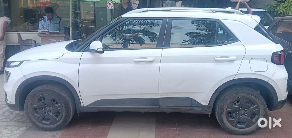 Hyundai Venue Sx, 2024, Petrol