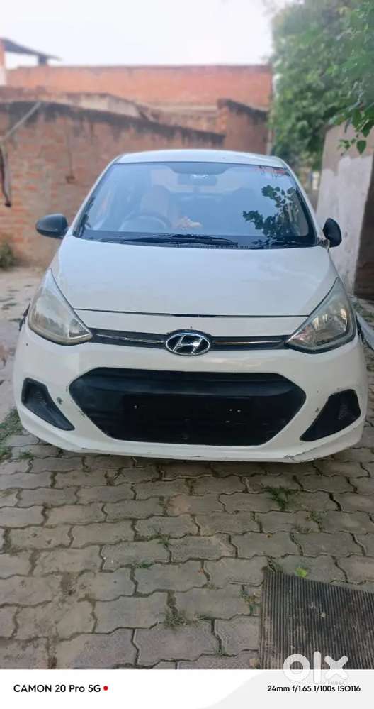 Hyundai Xcent 2016