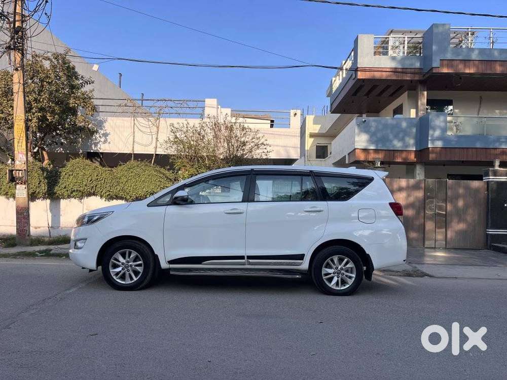Toyota Innova Crysta 2.4 Gx Mt, 2019, Diesel