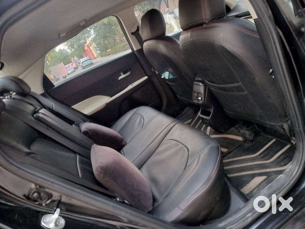 Hyundai Verna 1.5 Sx Petrol Mt, 2023, Petrol