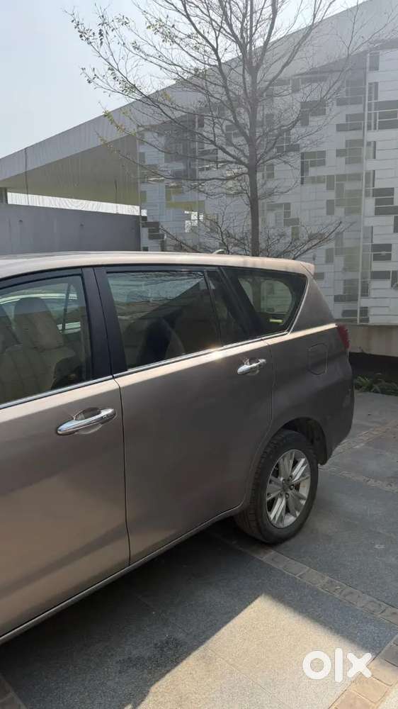 Toyota Innova Crysta 2019 Diesel 125000 Km Driven
