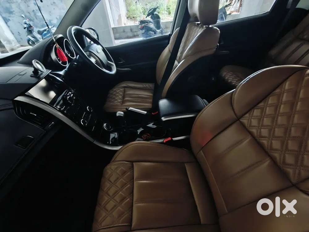 Mahindra Xuv500 W11 (o) Diesel