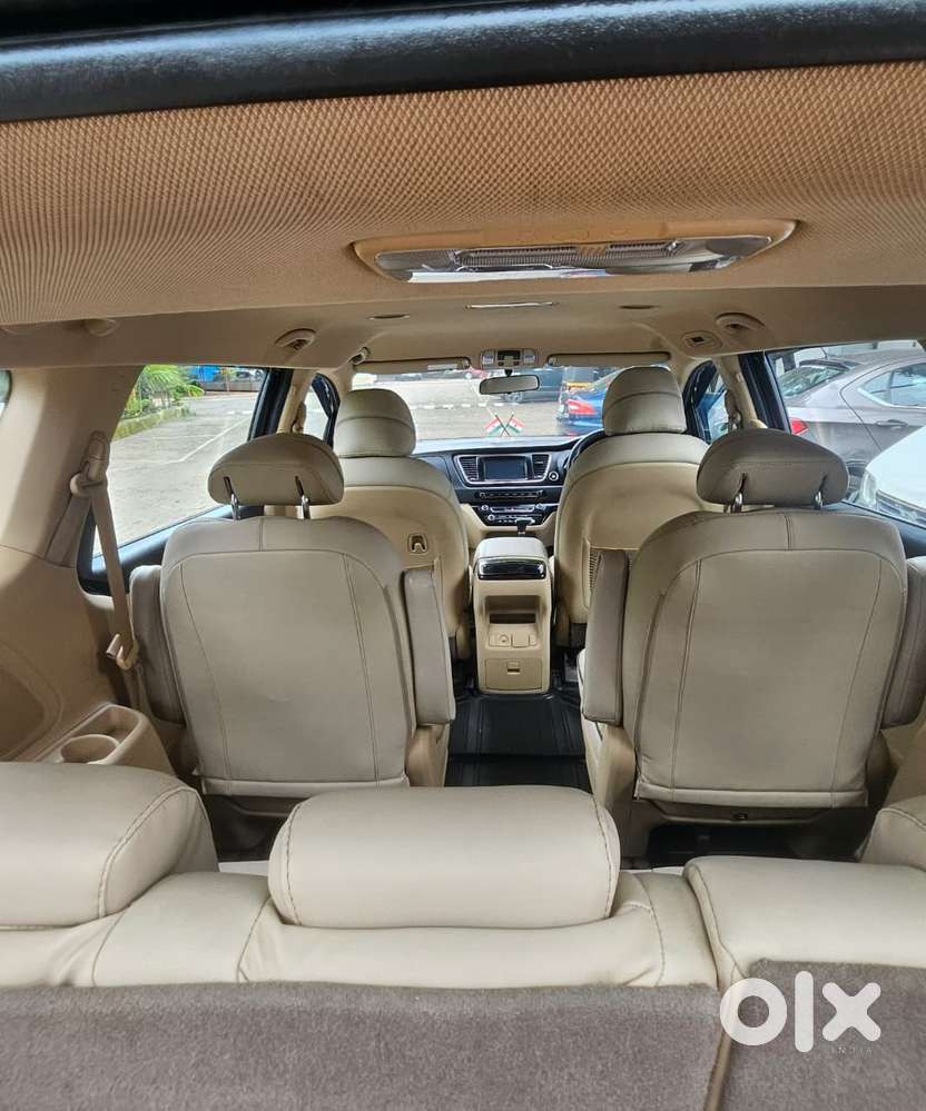 Kia Carnival Premium, 2020, Diesel