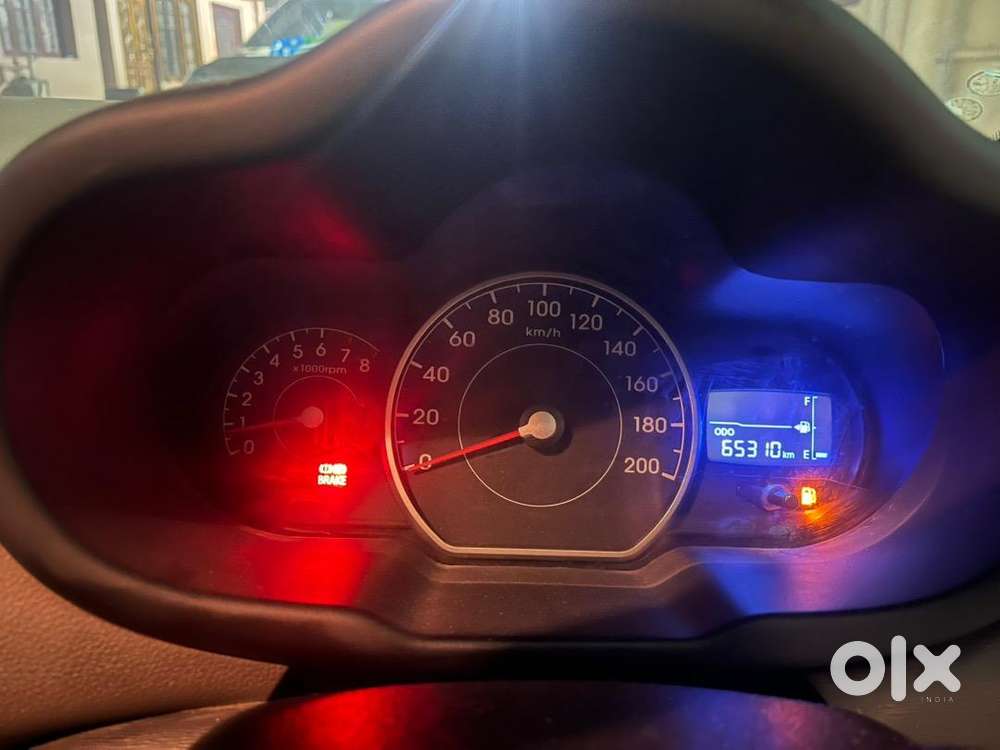 Hyundai I10 2012 Petrol 65000 Km Driven