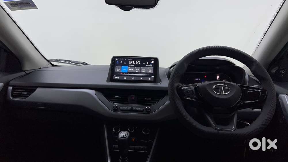 Tata Nexon 1.2 Revotron Xm (s), 2022, Petrol