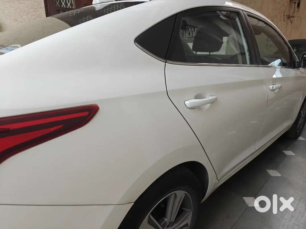 Hyundai Verna 2018 Diesel 25500 Km Driven