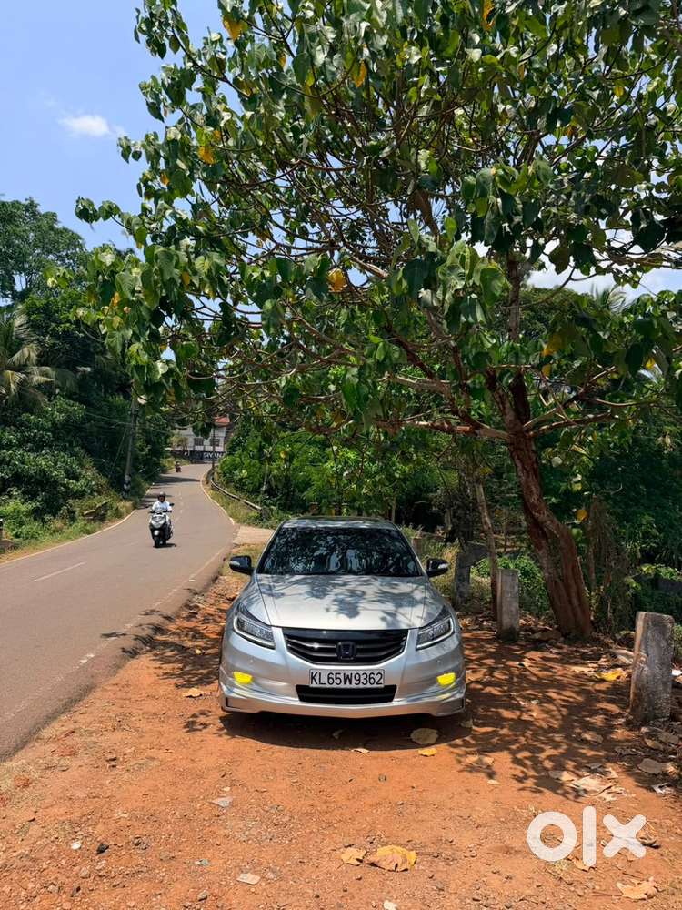 Honda Accord Petrol 2011