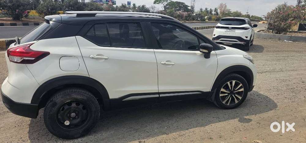 Nissan Kicks Petrol, 2020, Petrol