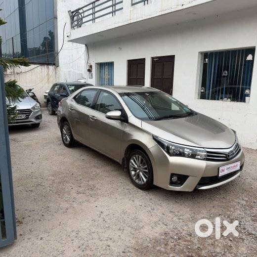 Toyota Corolla Altis Vl At, 2015, Petrol