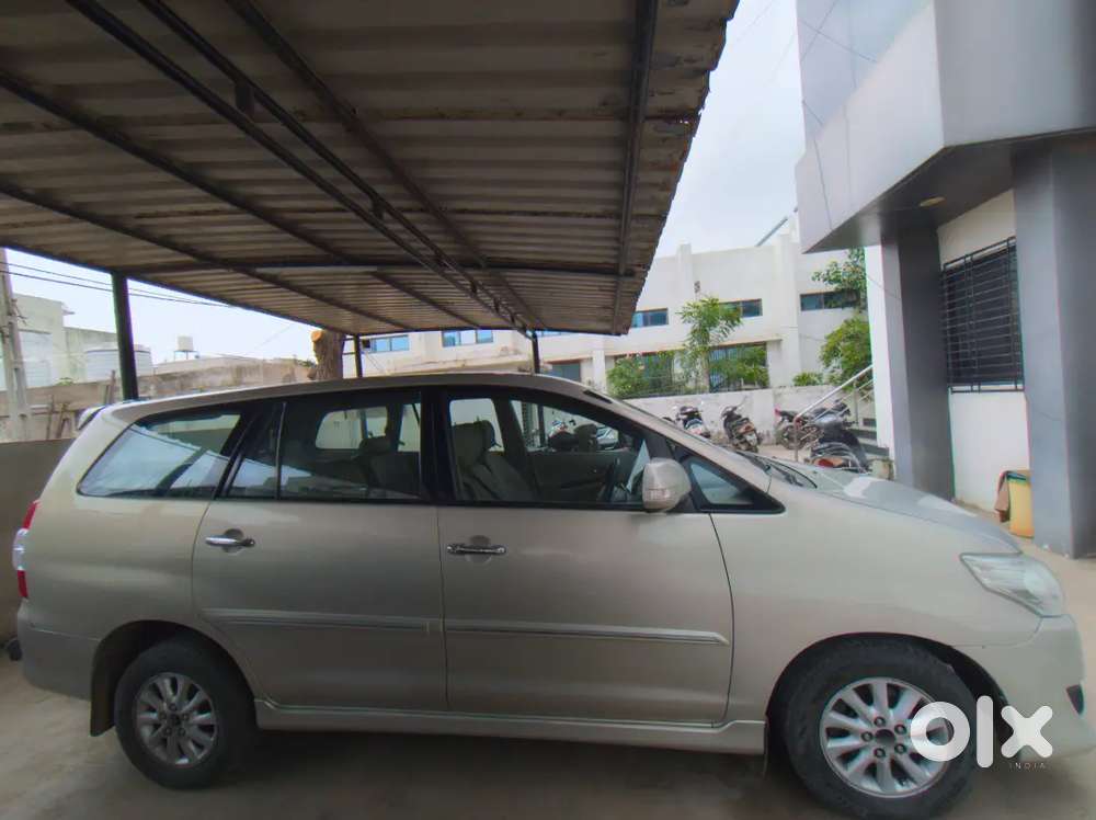 Toyota Innova Diesel 2013