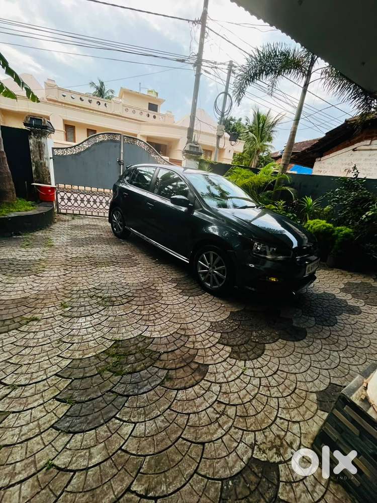 Volkswagen Polo Petrol 2021