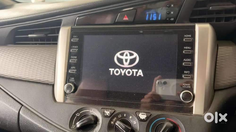 Toyota Innova Crysta 2022 Diesel Manual, Contact No.