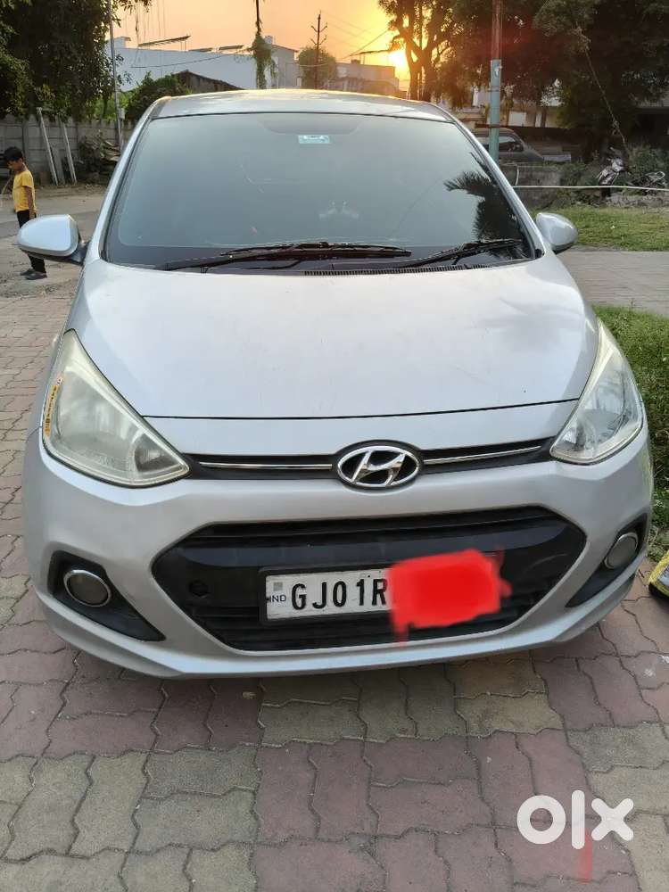 Hyundai Grand I10 2013 Petrol Variant