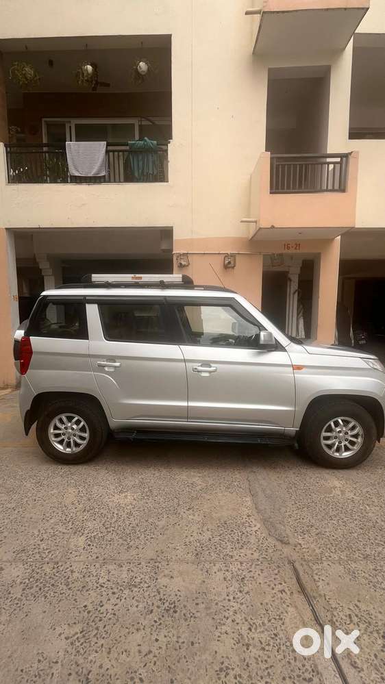 Mahindra Tuv 300 T8, 2017, Diesel