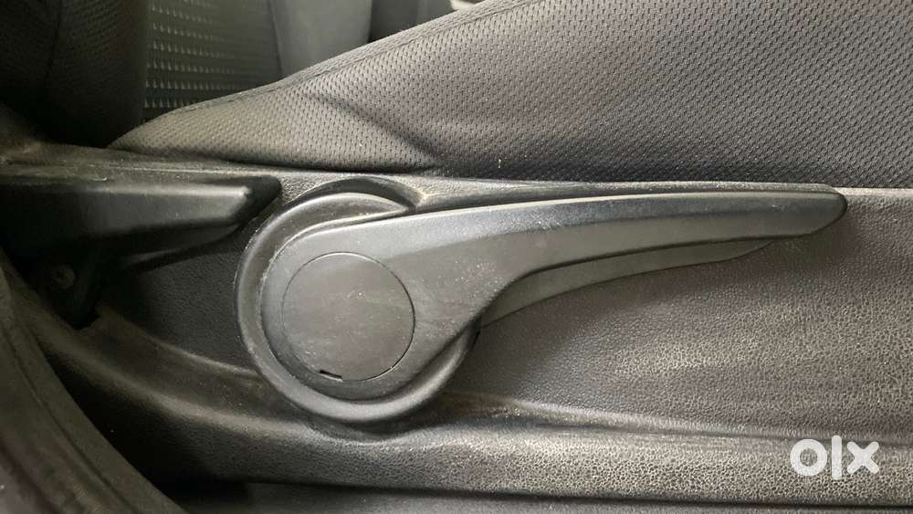 Tata Tiago 1.2 Revotron Xt, 2017, Petrol