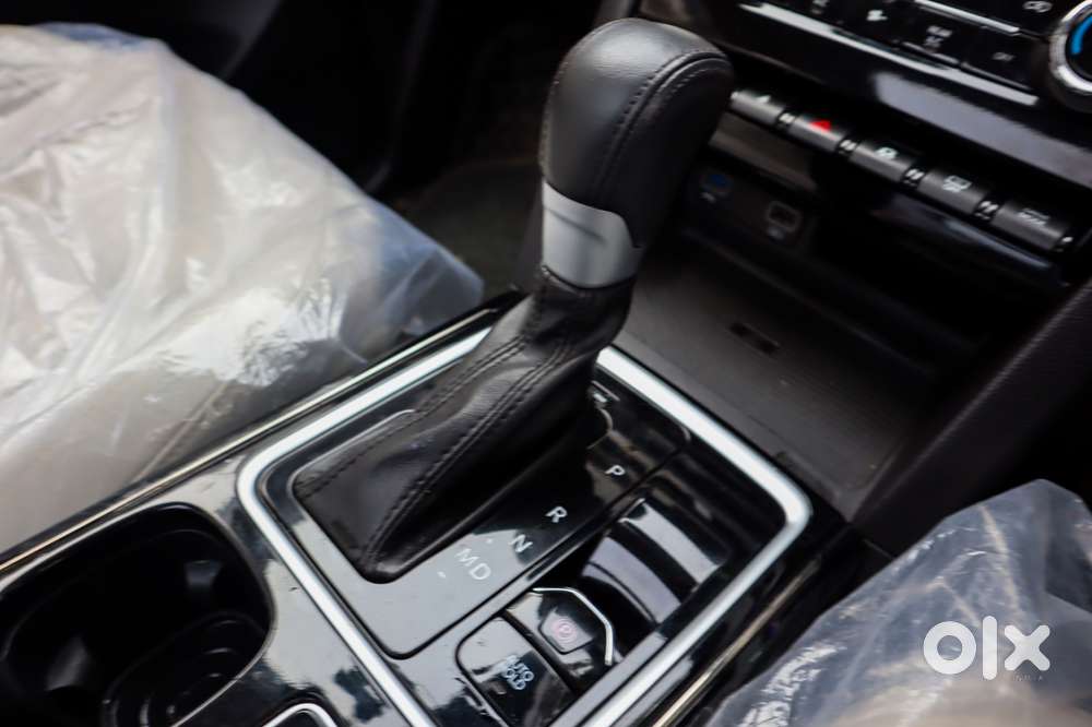 Mahindra Xuv700 2.2 Ax 7 Diesel At Str, 2024, Diesel