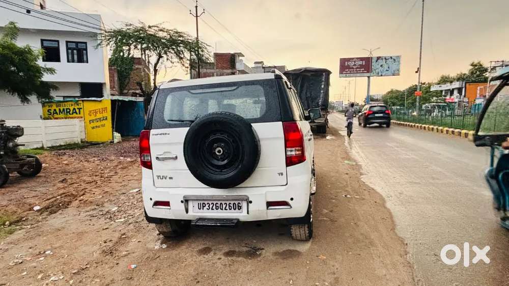 Mahindra Tuv 300 2015